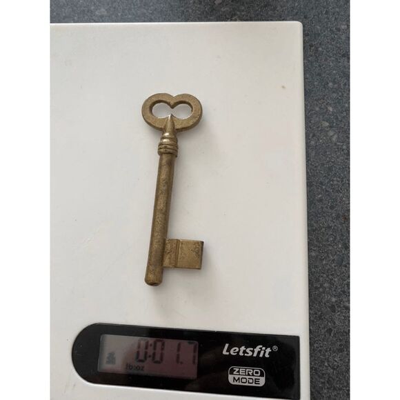 VTG brass heart love shape key - Picture 6 of 10